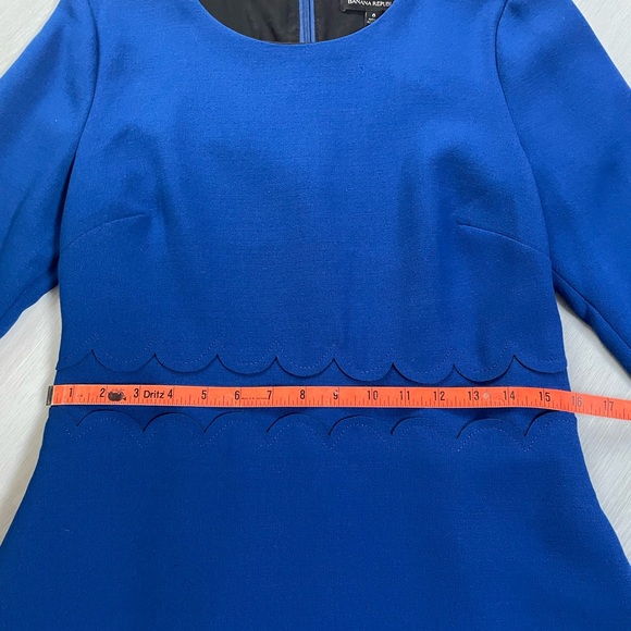 Elegant gorgeous blue dress with detailed scallop at the waist Banana Republic - Picture 3 of 12